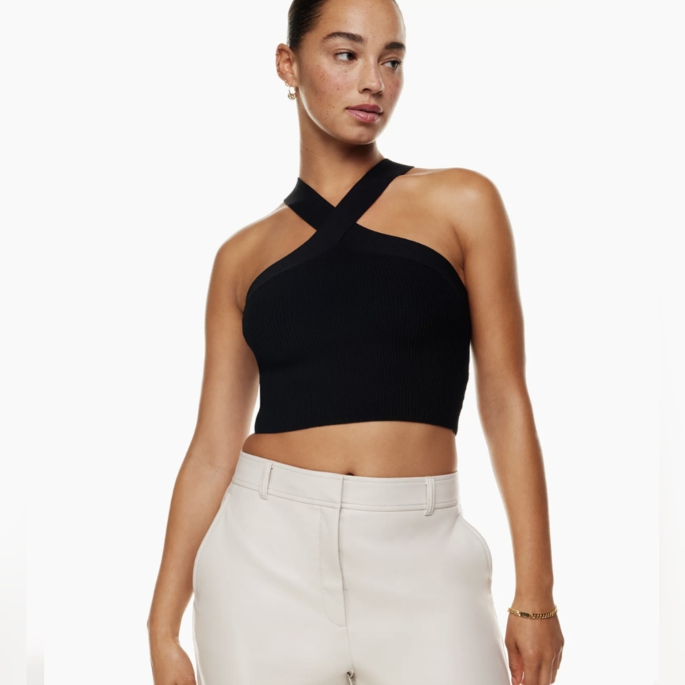 Aritzia Sculpt Cropped